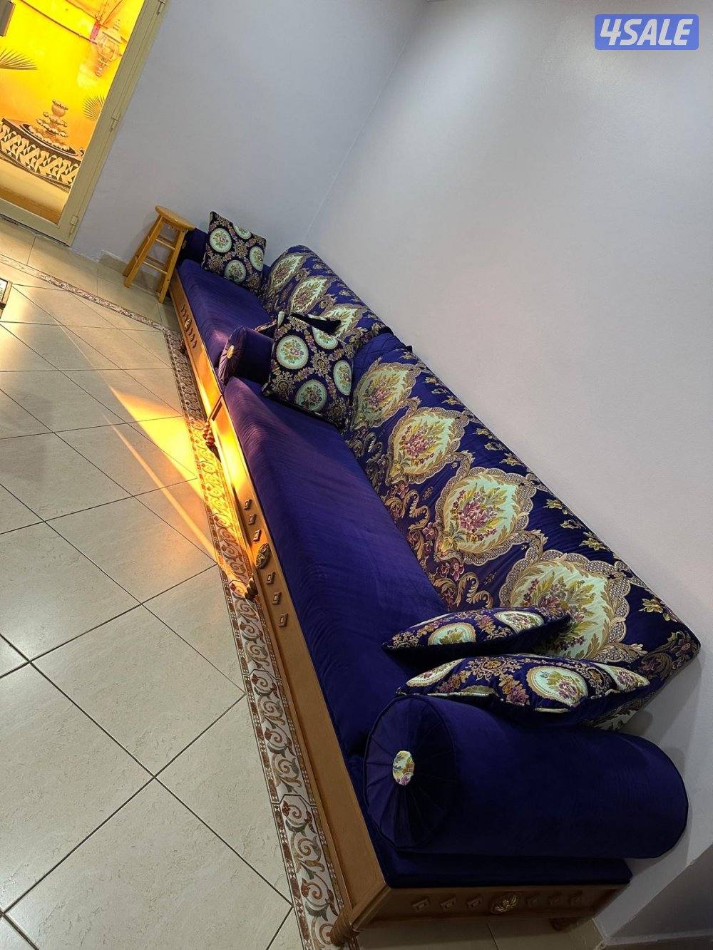 طقم غنفات تفصال  خشب زان وجه مخمل عالي الجودة 4 قطع بطول 10م نظيف جداً1