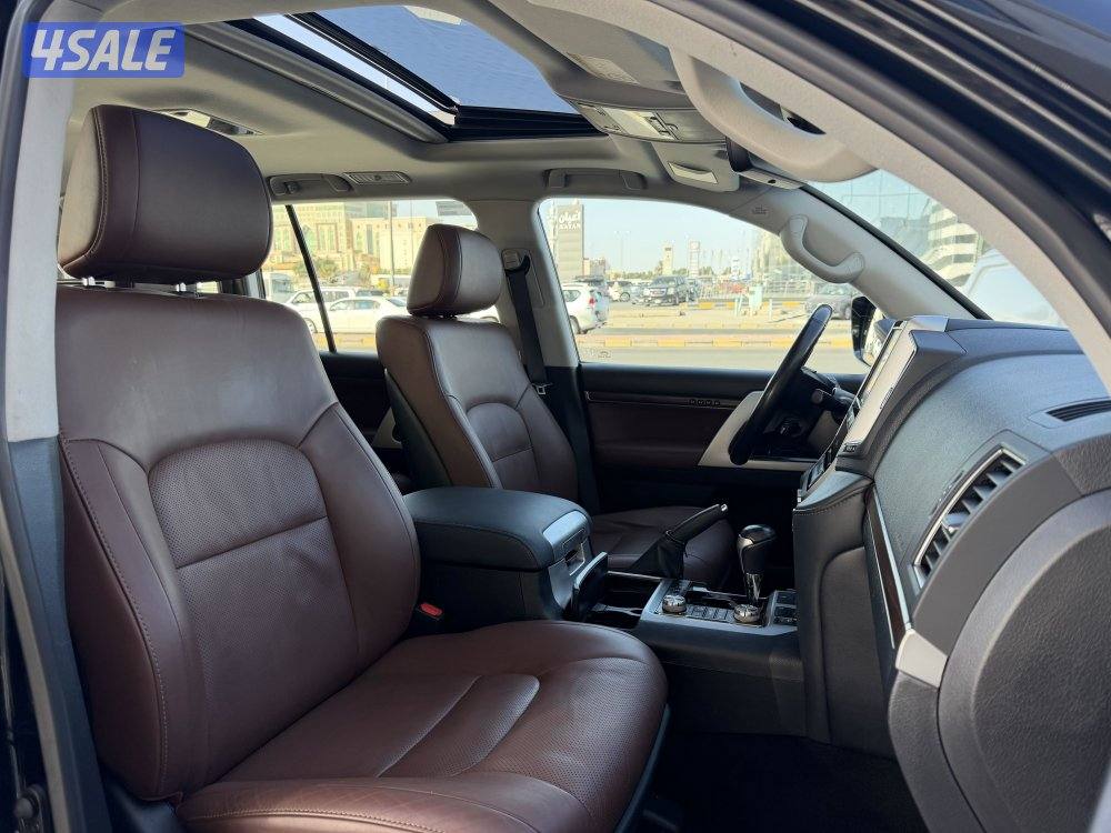 لاند كروزر VX.R 5.7 قراند تورنق موديل 2021 عداد 99 الف ساير صبغ وكاله8