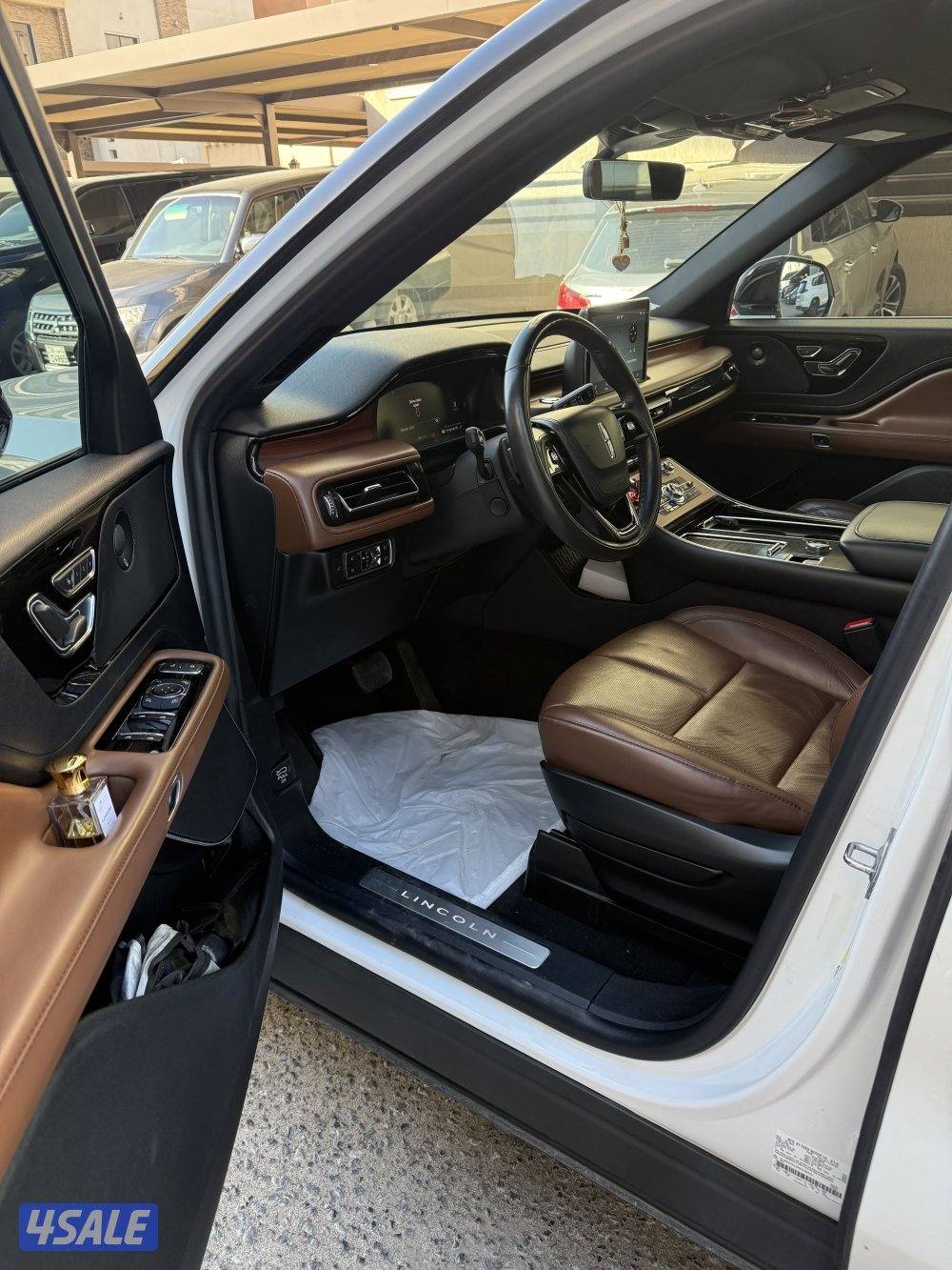 لنكن Aviator 202210