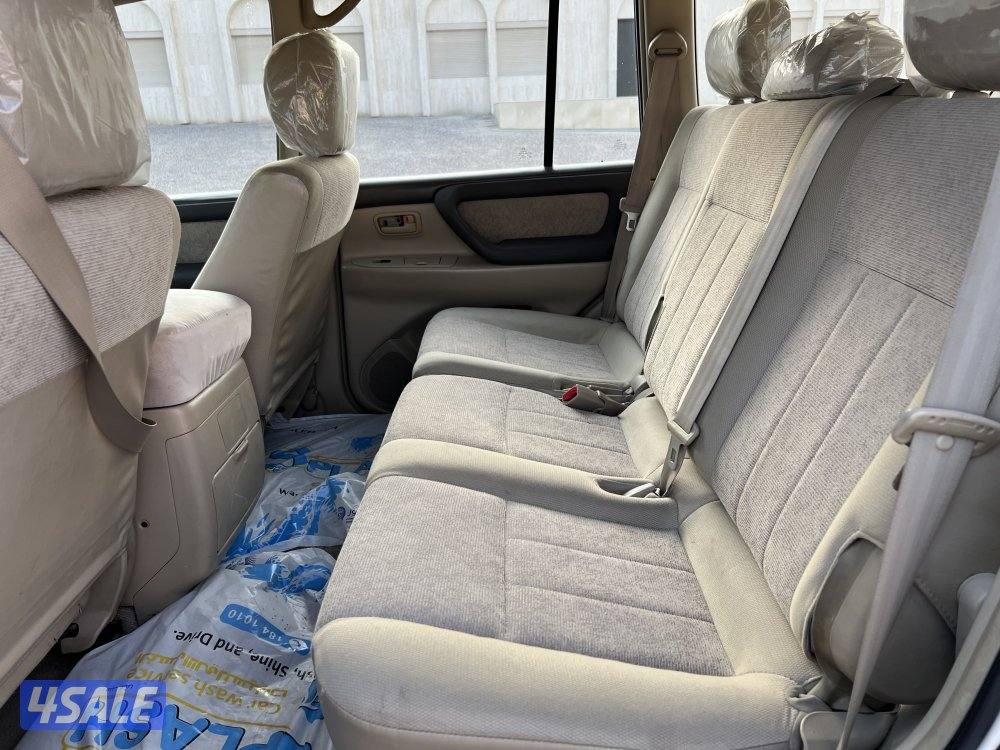 للبيع لاندكروزر موديل 20055