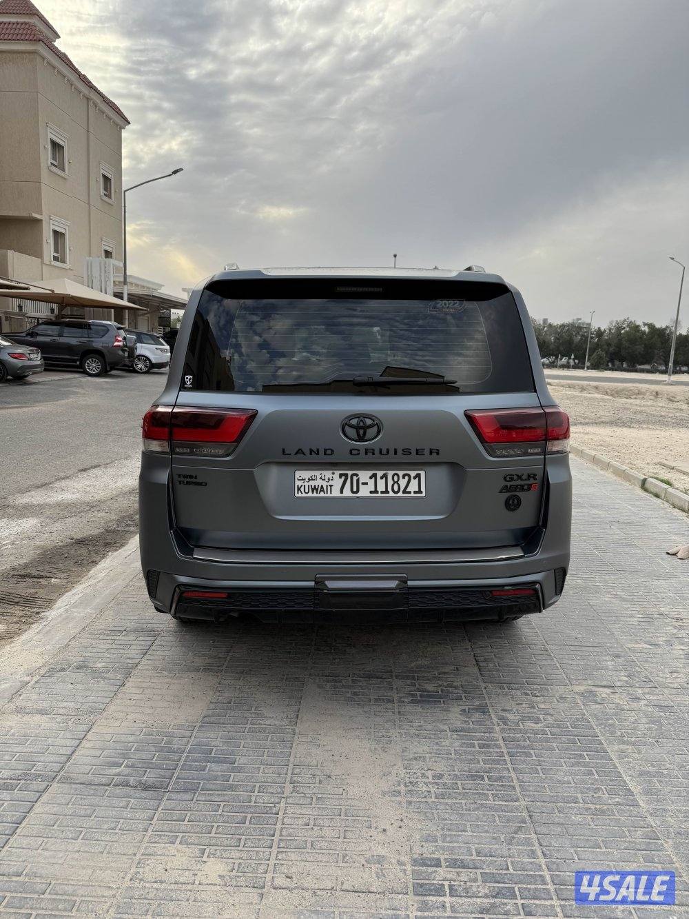 Land Cruiser twin turbo1