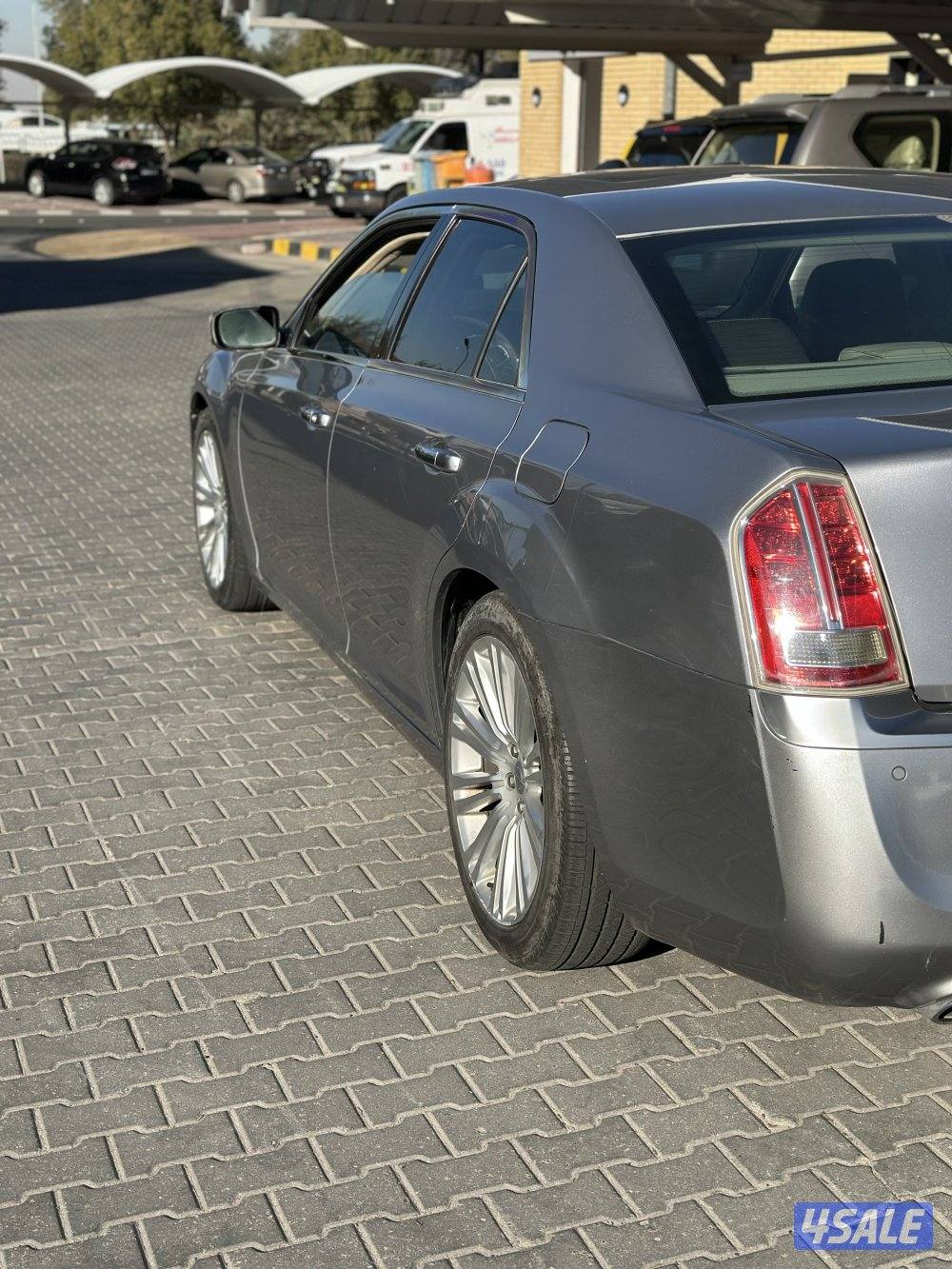 كرايسلر 2014 اعلى فئة صبغ الوكاله ممشى قليل 109 شرط  الفحص2