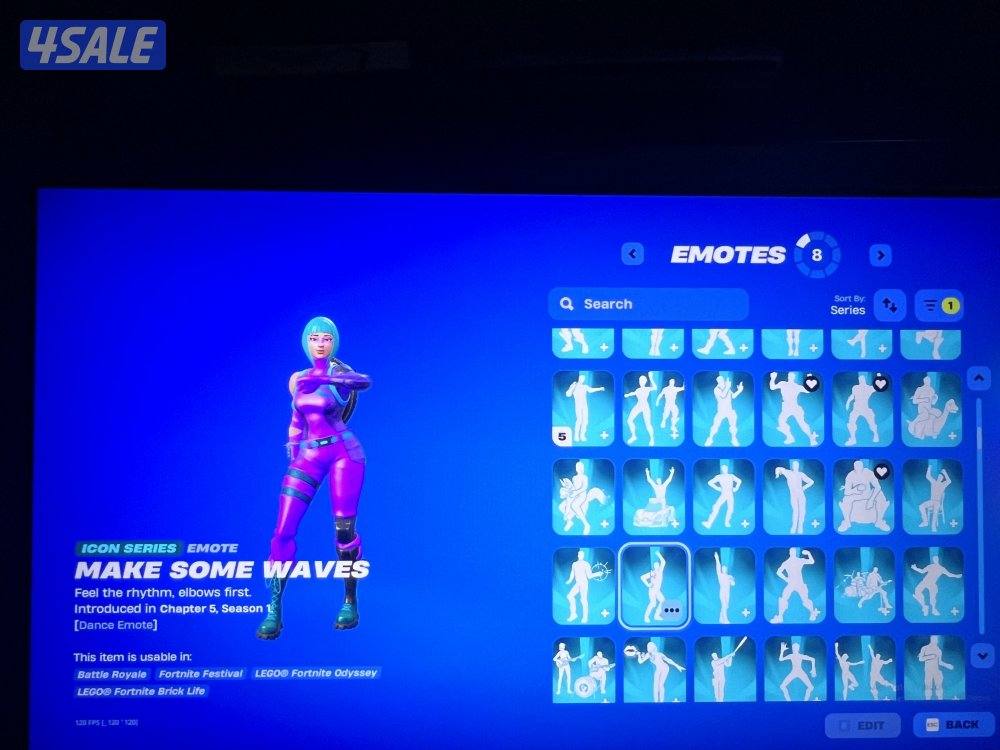 حساب فورت نايت 560 سكن + 771 رقصة شيطون + ميكاسا + ايكيونك +الجلكسي11