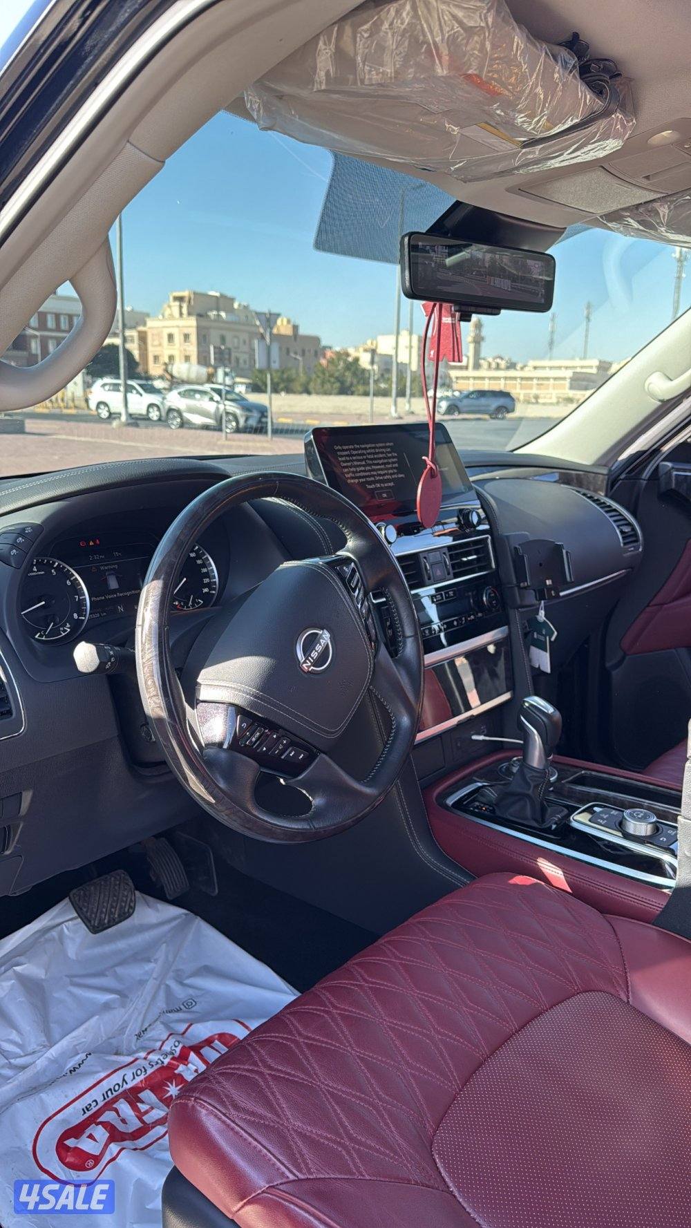 للبيع نيسان باترول ٢٠٢٣ المالك الاول ماشي٢٥ الف4