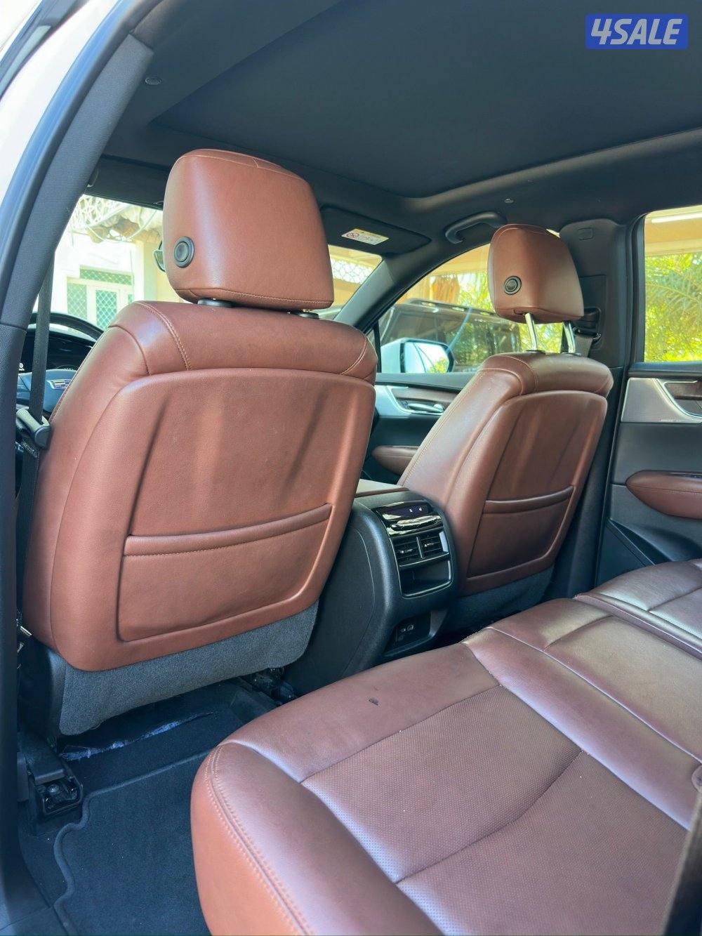 بريميوم XT5 موديل 2022 ماشي 47 الف صبغ الوكاله10