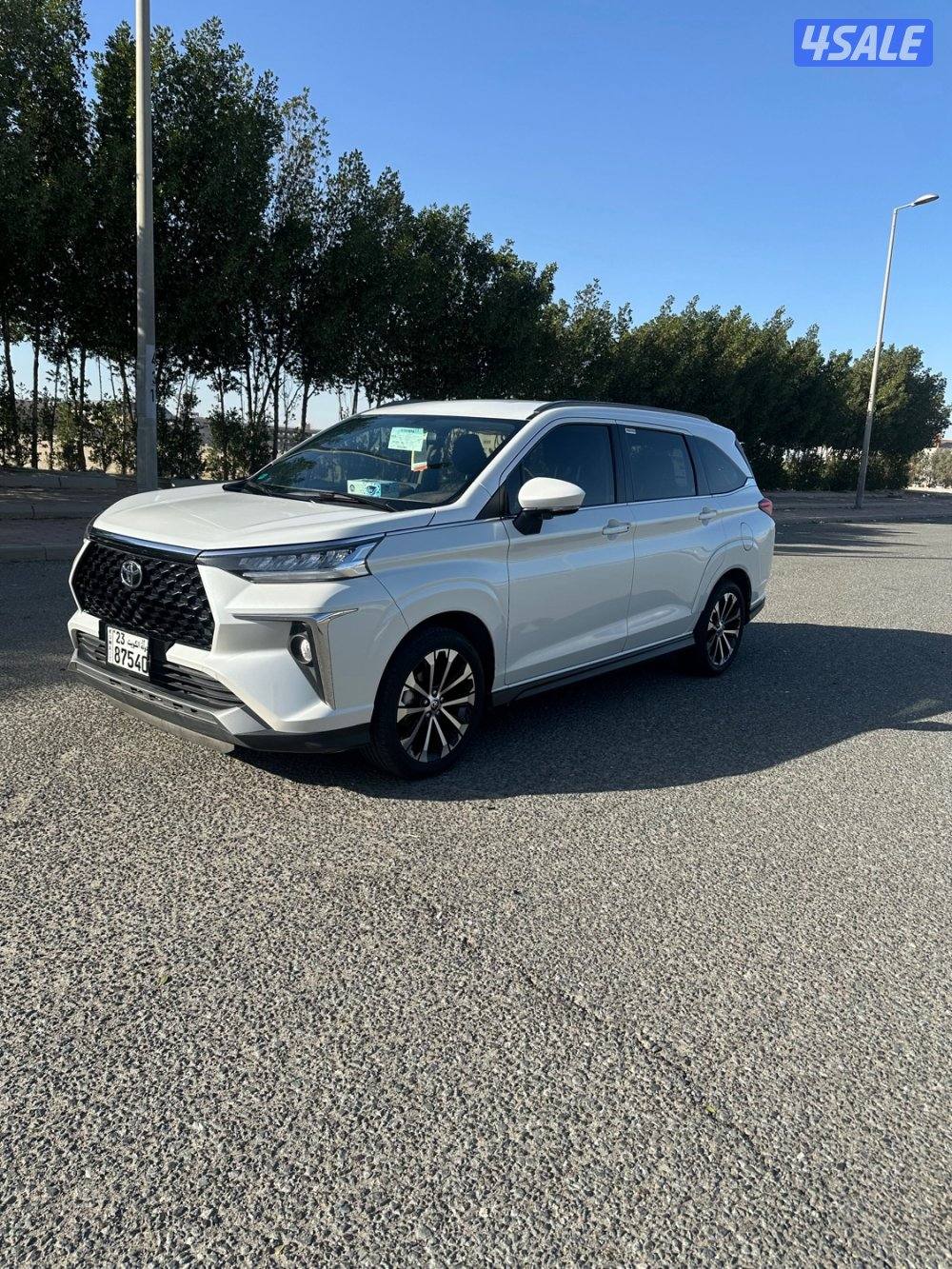 للبيع فوليز0