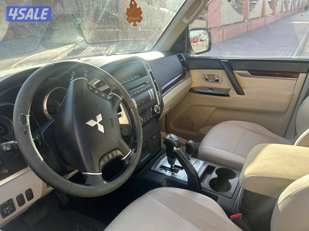 باجيرو موديل 20153