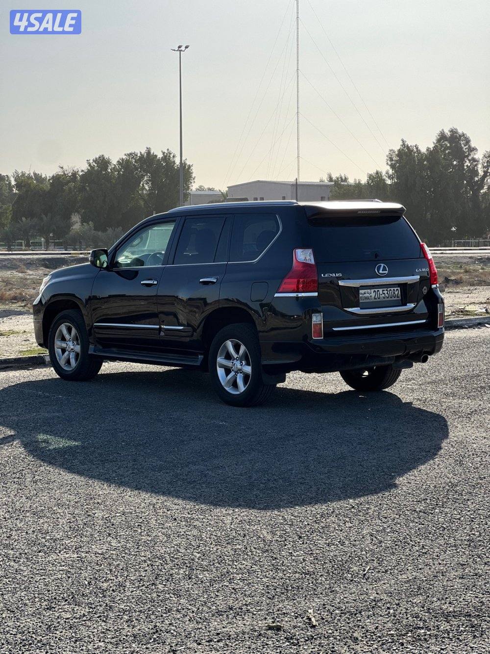 للبيع لكزس gx460 موديل 2012 ماشي 2261