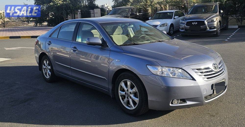 للبيع كامر 2009 GLX1