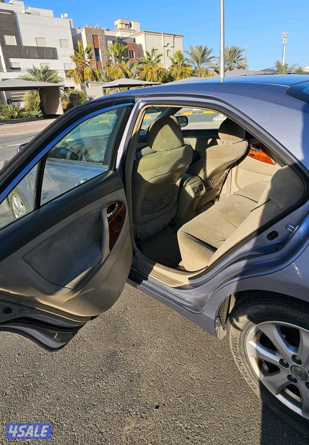 للبيع كامر 2009 GLX9