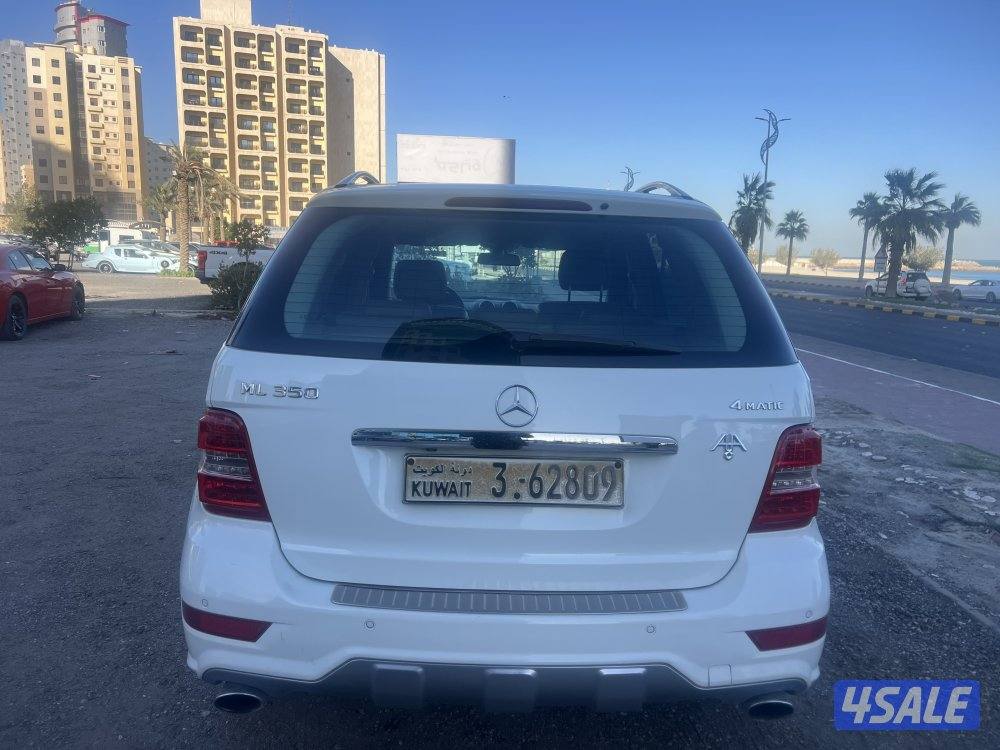 مرسيدس ML350 ابيض 2009 ماشي 230 الف9