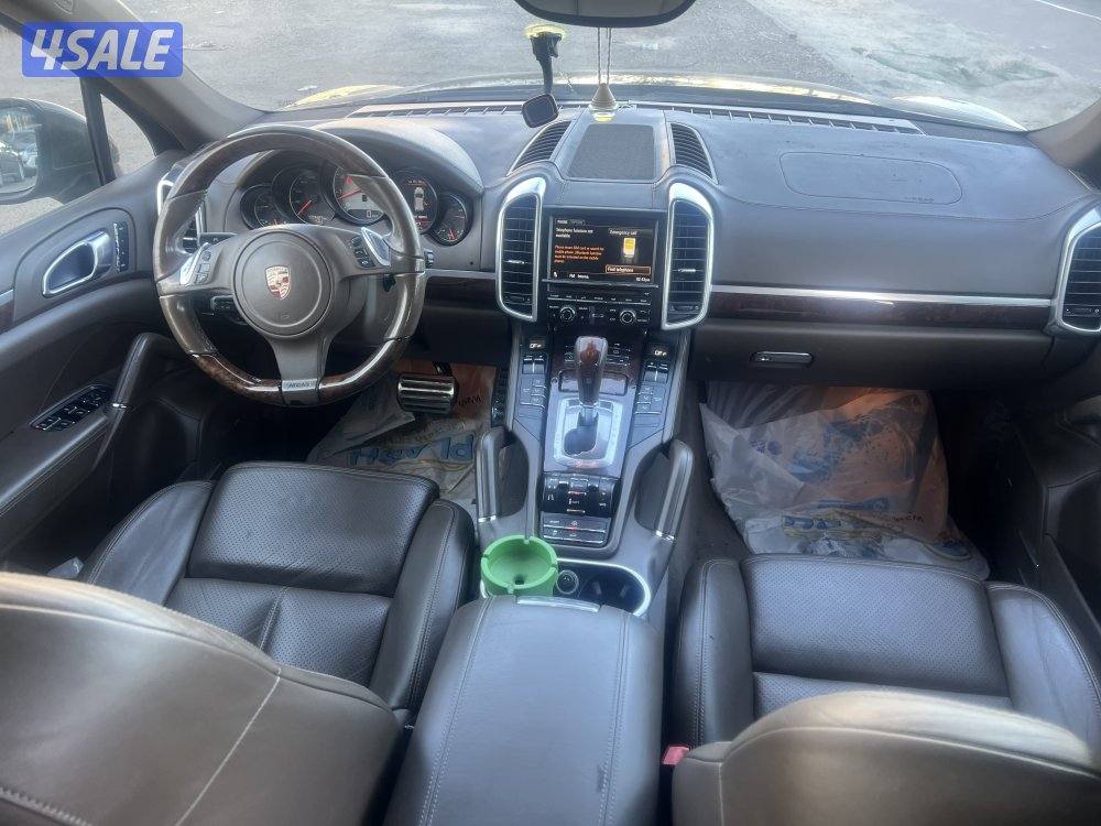 بورش كايين 6 سلندر 2011 بني بحاله ممتازه كامل المواصفات ماشي 177 الف5