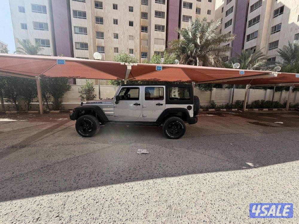 للبيع رانجلر سبورت  موديل ٢٠١٧4