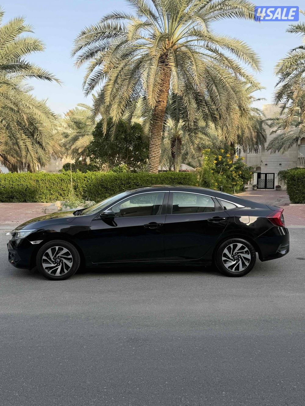 للبيع هوندا سيفيك موديل 2017 وراد الوكاله2