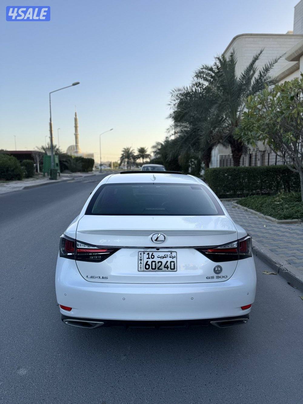 لكزس 2019 GS300 شرط الفحص5