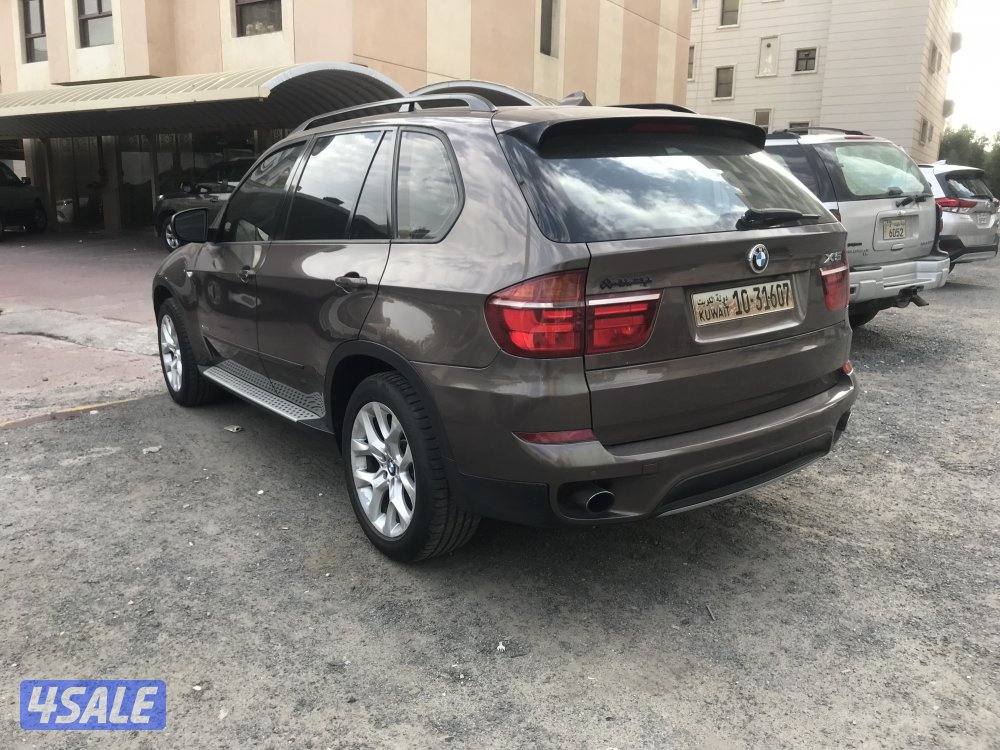 جيب X5 مديل 2011 لون بني بانوراما  6  سلندر بحاله جيده5