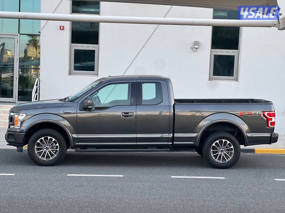 للبيع وانيت فورد FX41