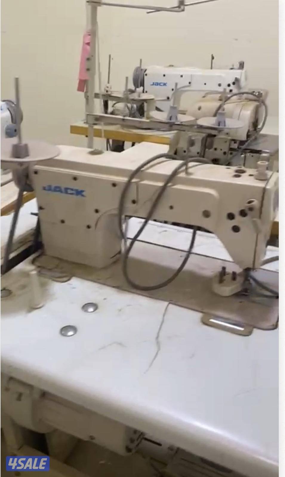 للبيع مكاين خياطة عدد 4 بسعر 120 دك للكل1