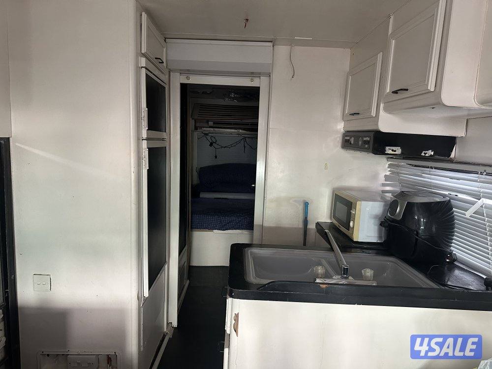 للبيع كرفان شفر كلاس سي5