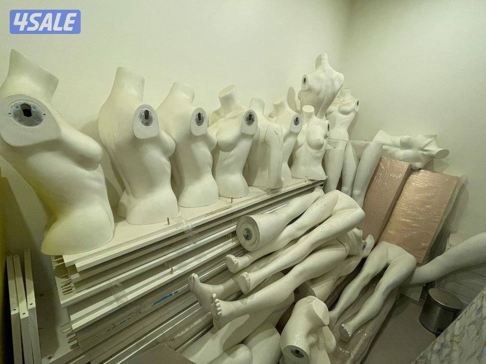 للبيع مانيكانات كلهم نسائي جمله الحبه 5 دك0