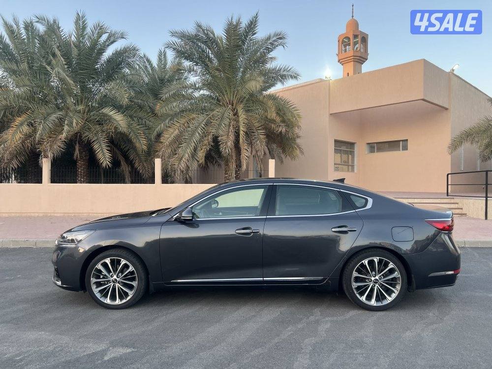 كادينزا بنوراما 2017 صبغ الوكاله بحاله ممتازه شرط الفحص1