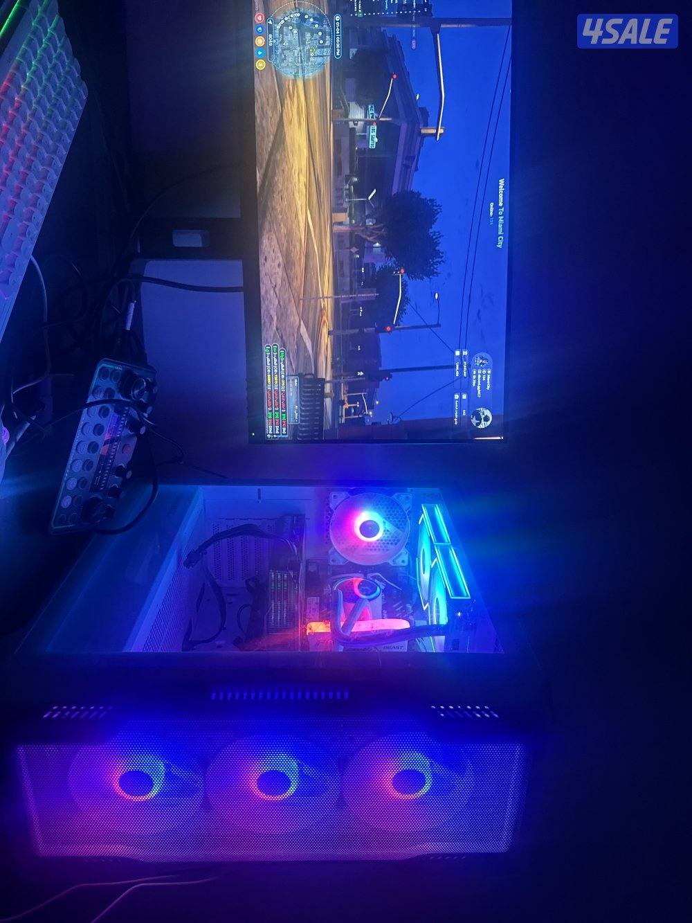 بيسيي للبيع معى الشاشه0