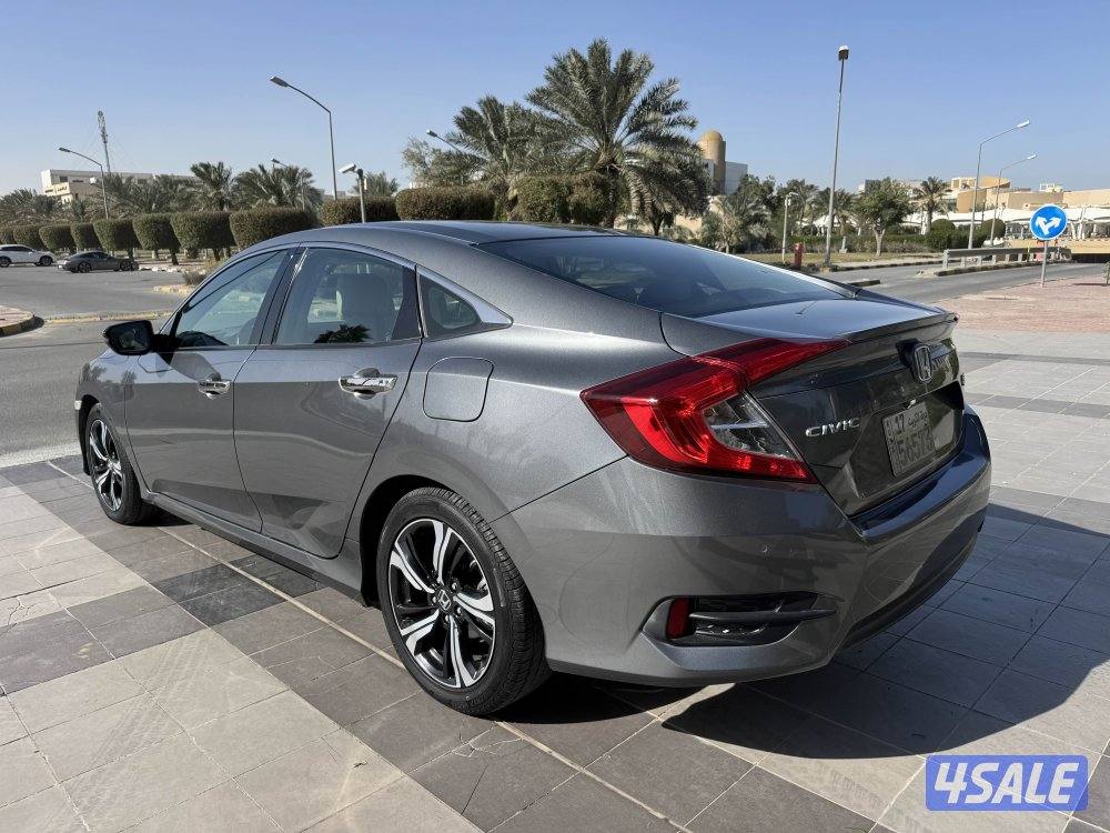 للبيع : هوندا سيفيك : موديل 2019 : صبغ وكاله2