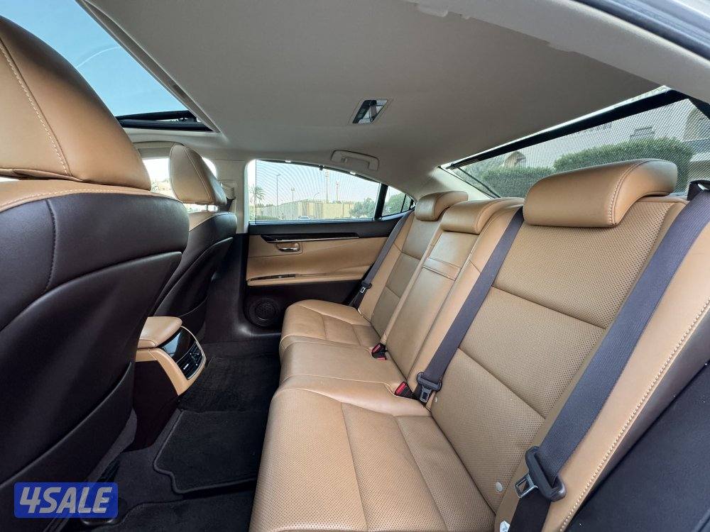 لكزس ES250 موديل 2016 عداد 74 بحاله الوكاله6