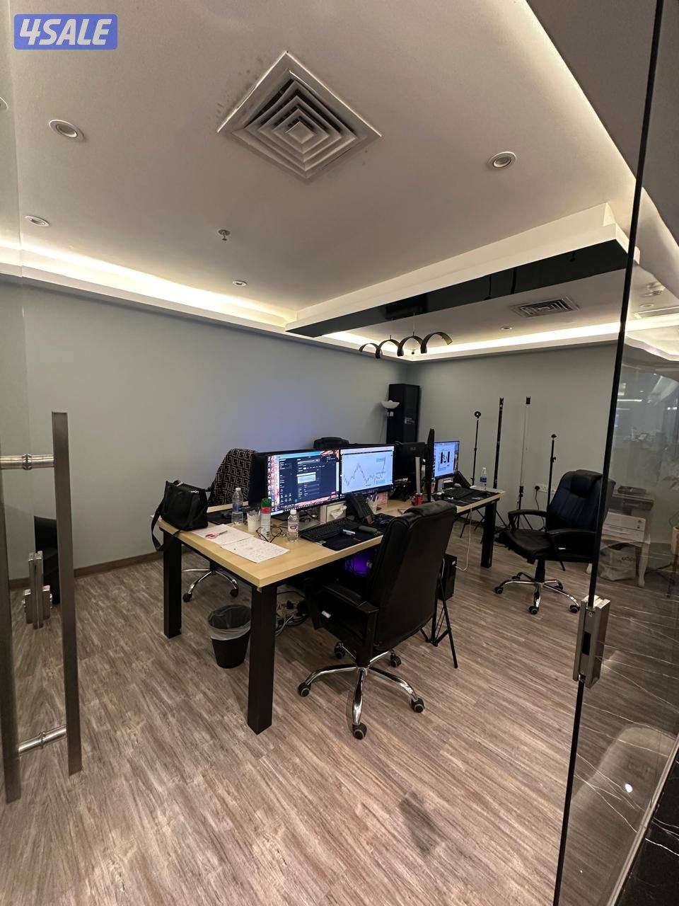 نصف دور تشطيب راقي تصميم ايطالي دور عالي اطلاله مميزة 5 ارقام آليه4