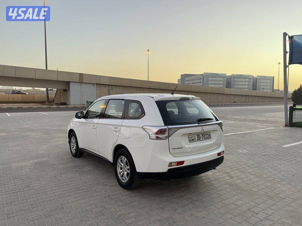 للبيع اوتلاندر 201510