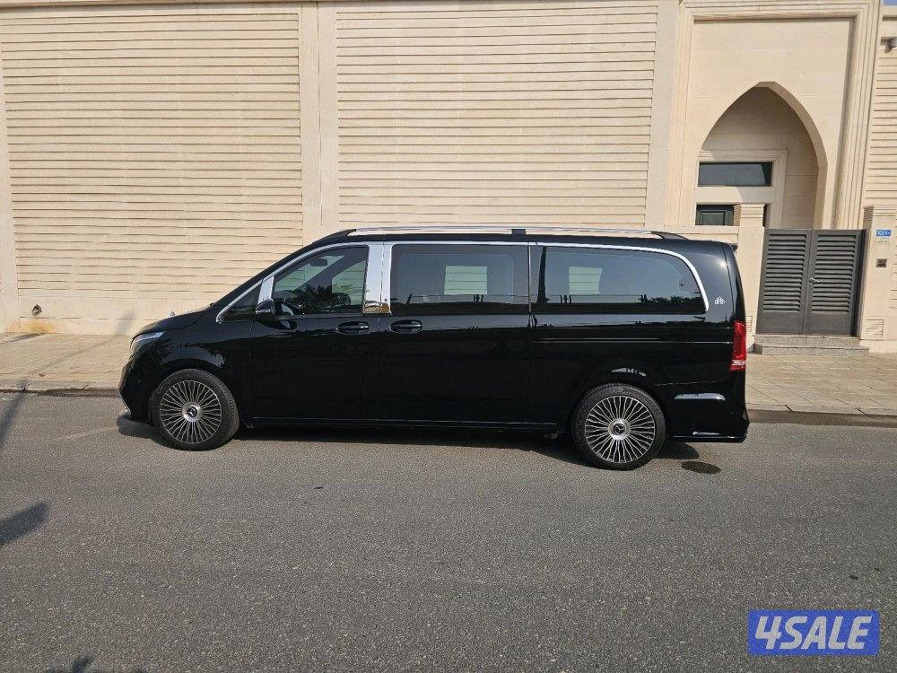 Mercedes benz v25015