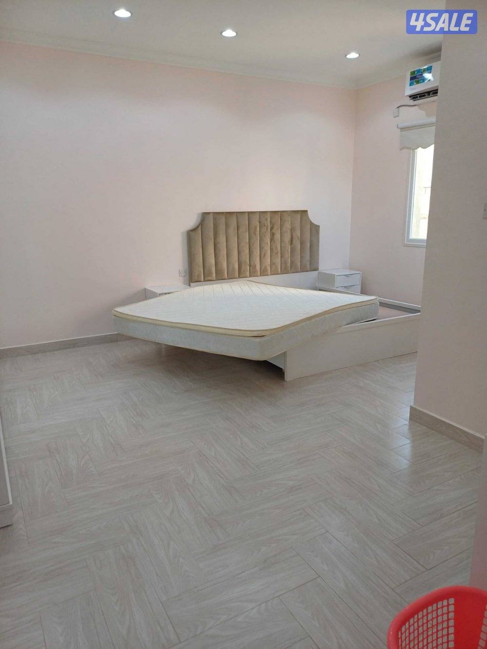 غسيل بالشامبو - تنظيف ناشف - غسيل سجاد برادي - اثاث - كنفات - شقق - فل5