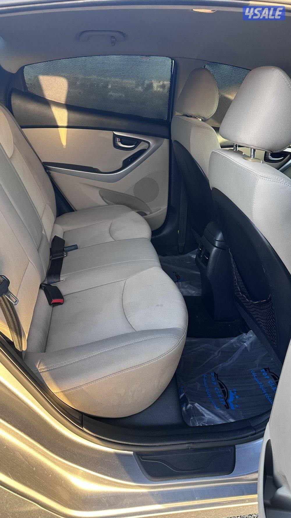 النترا - 2015 عداد 200 بحالة الوكالة5