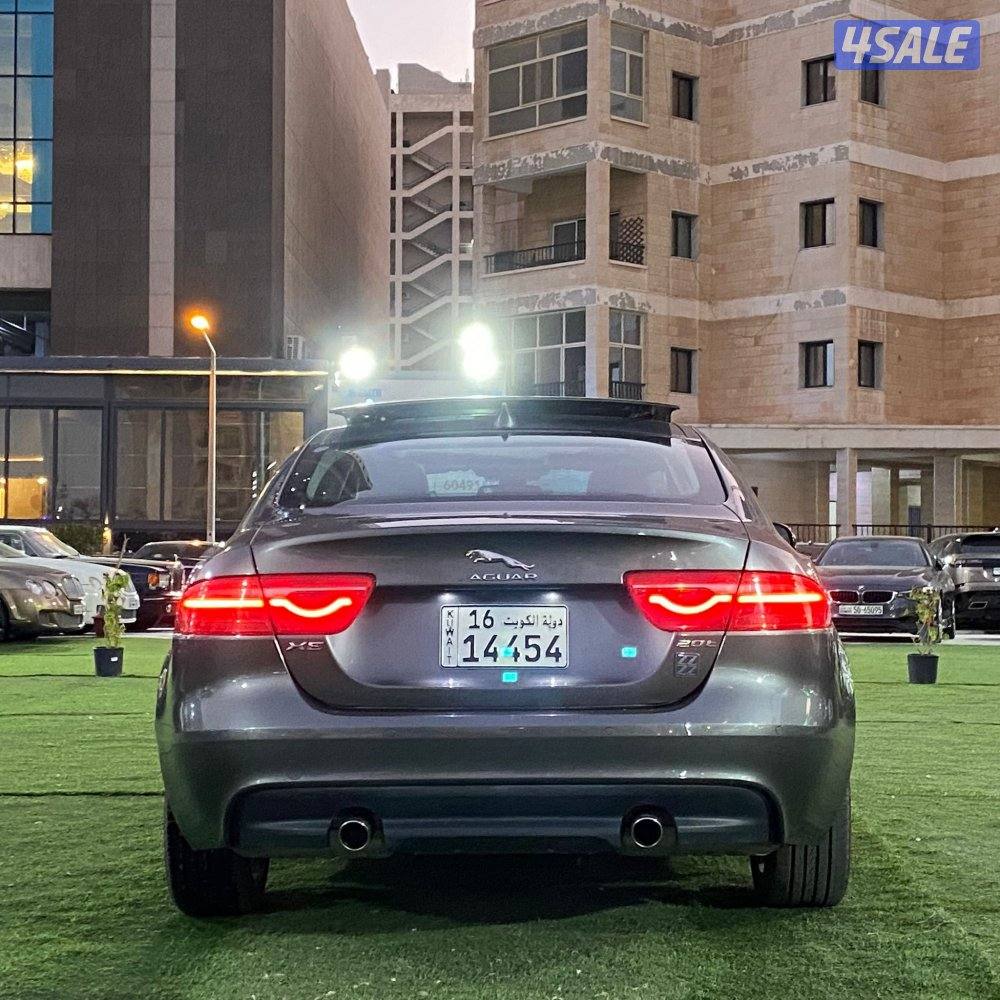 بيع🔺شراء🔺تثمين

للبيع جاكور Xe
موديل 2018 
عداد 63 الف 

فل اوبشن :3