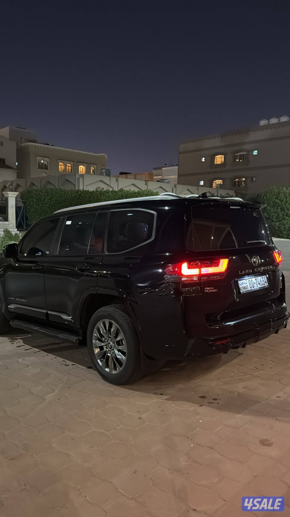 لاند كروزر 2024 توين تيربو ايرو اس1