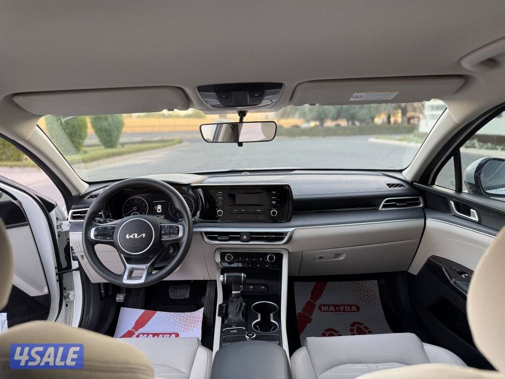 كيا K5 عداد ٩٠ الف9