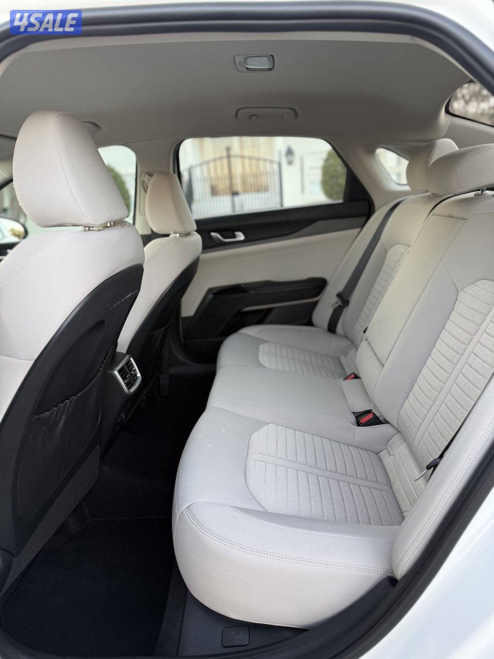 كيا K5 عداد ٩٠ الف10