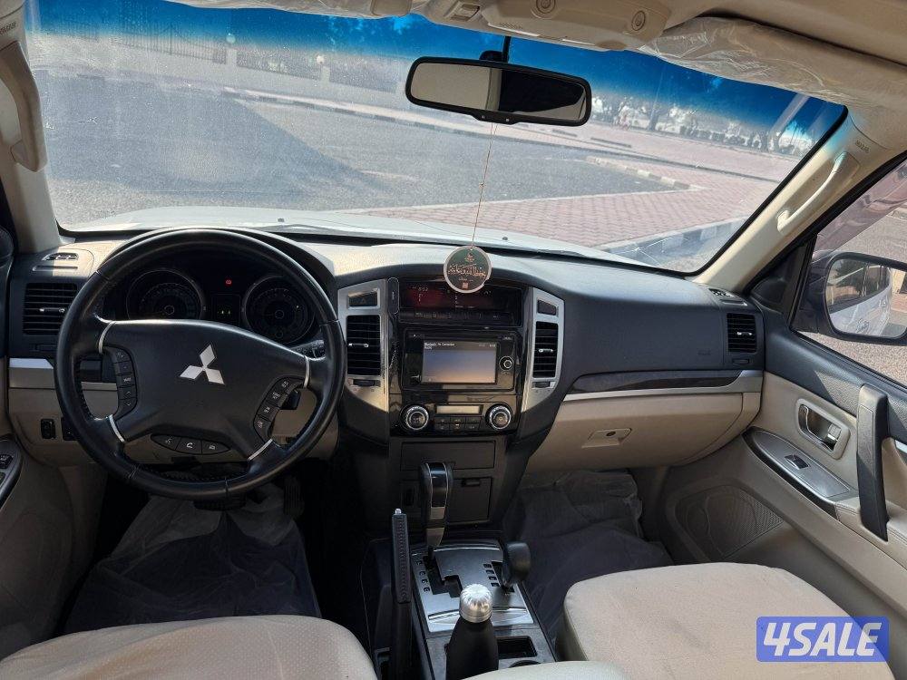 باجيرو 2018 فل4