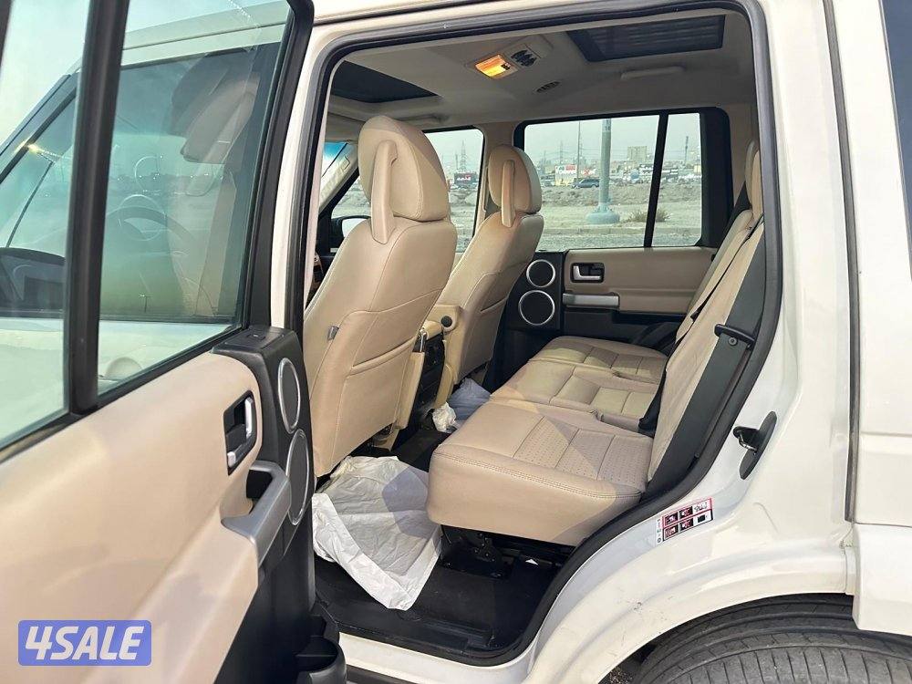 لاندروفر LR3 بحالة الوكالة صبغ وكالة10