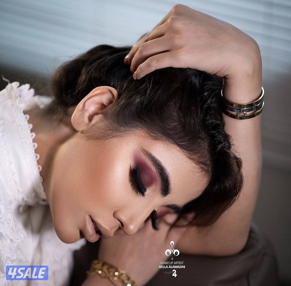 Im makeup artist searching for work and also know lifting for eyebrows4