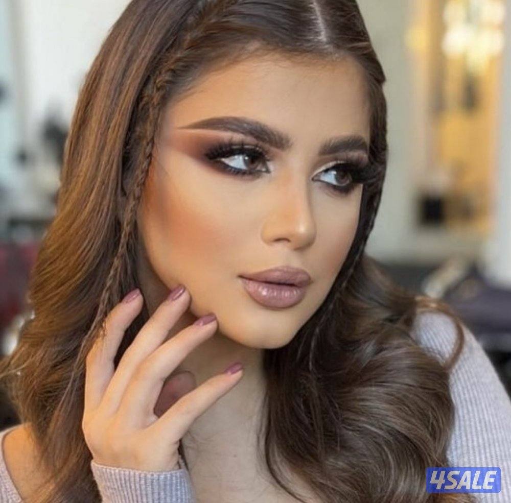 Im makeup artist searching for work and also know lifting for eyebrows7