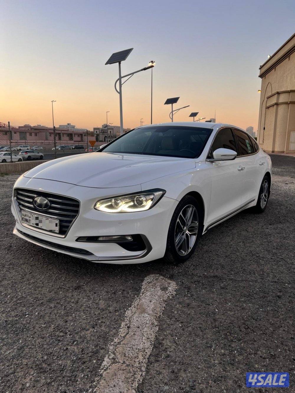 هيونداي ازيرا0