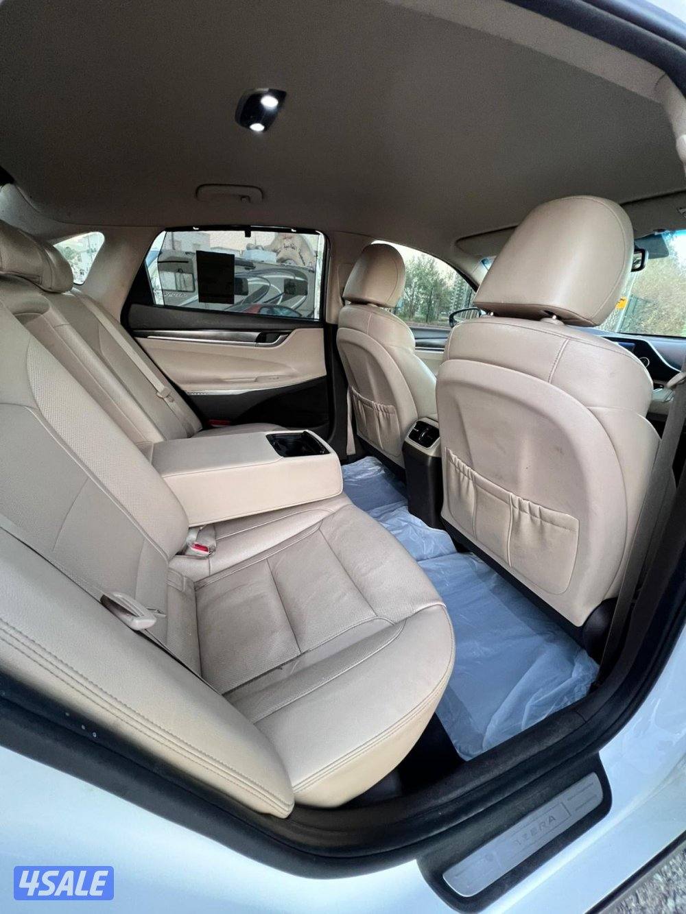 هيونداي ازيرا4