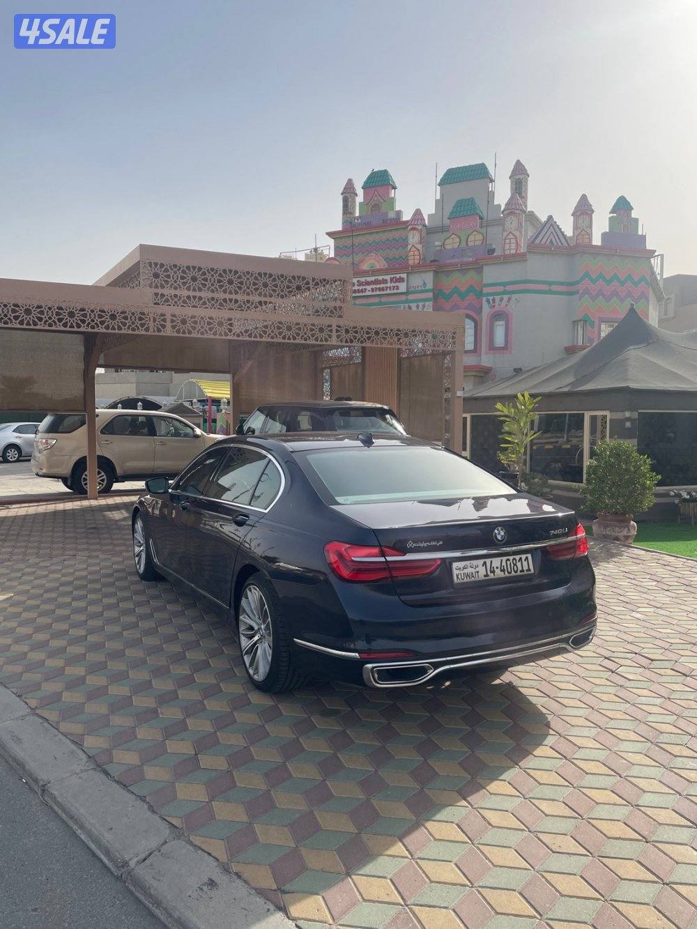 للبيع بي ام 740لارج كامل المواصفات ماشي 199 صبغ الوكاله وشرط الفحص2