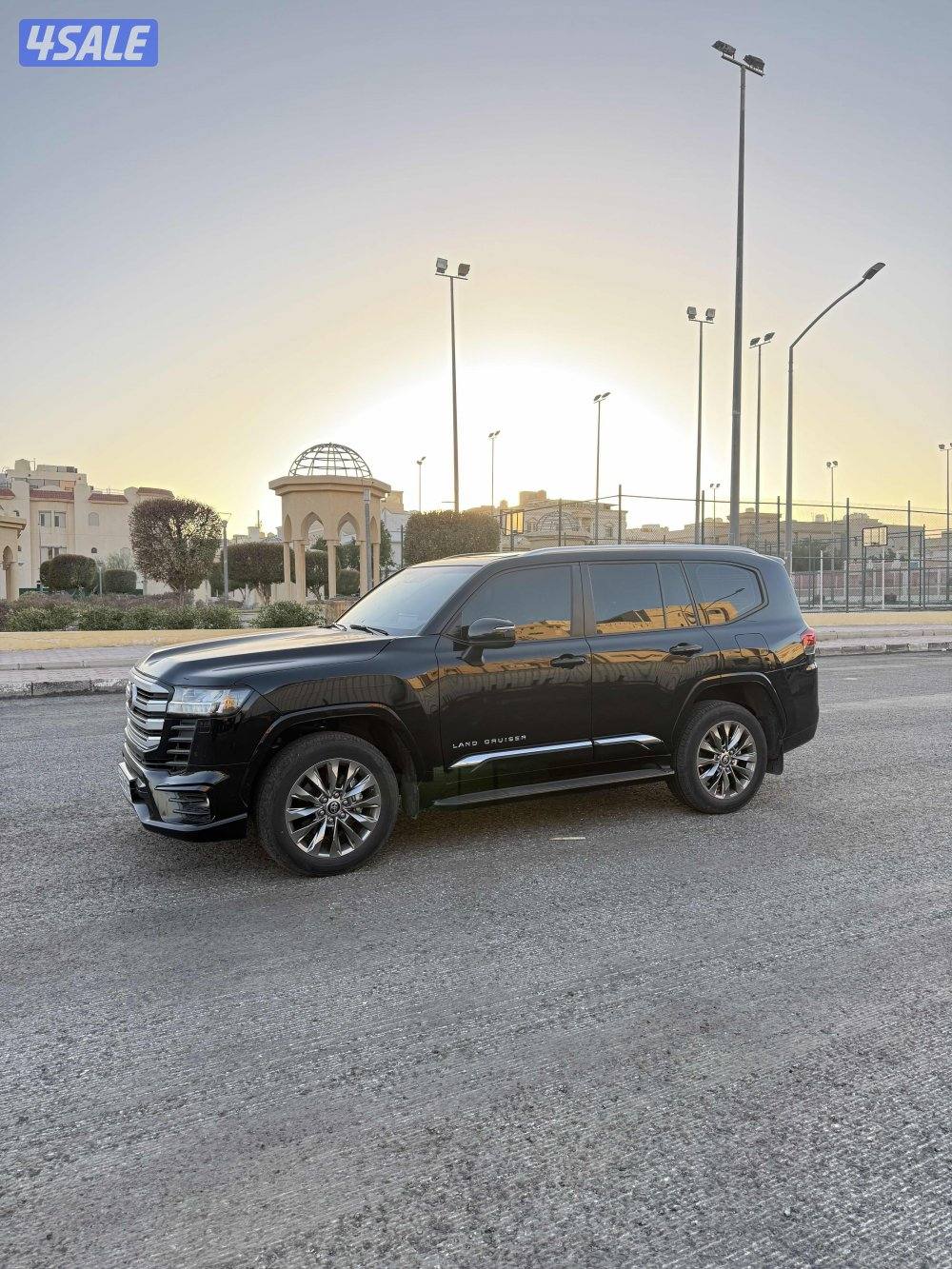 لاند كروزر0