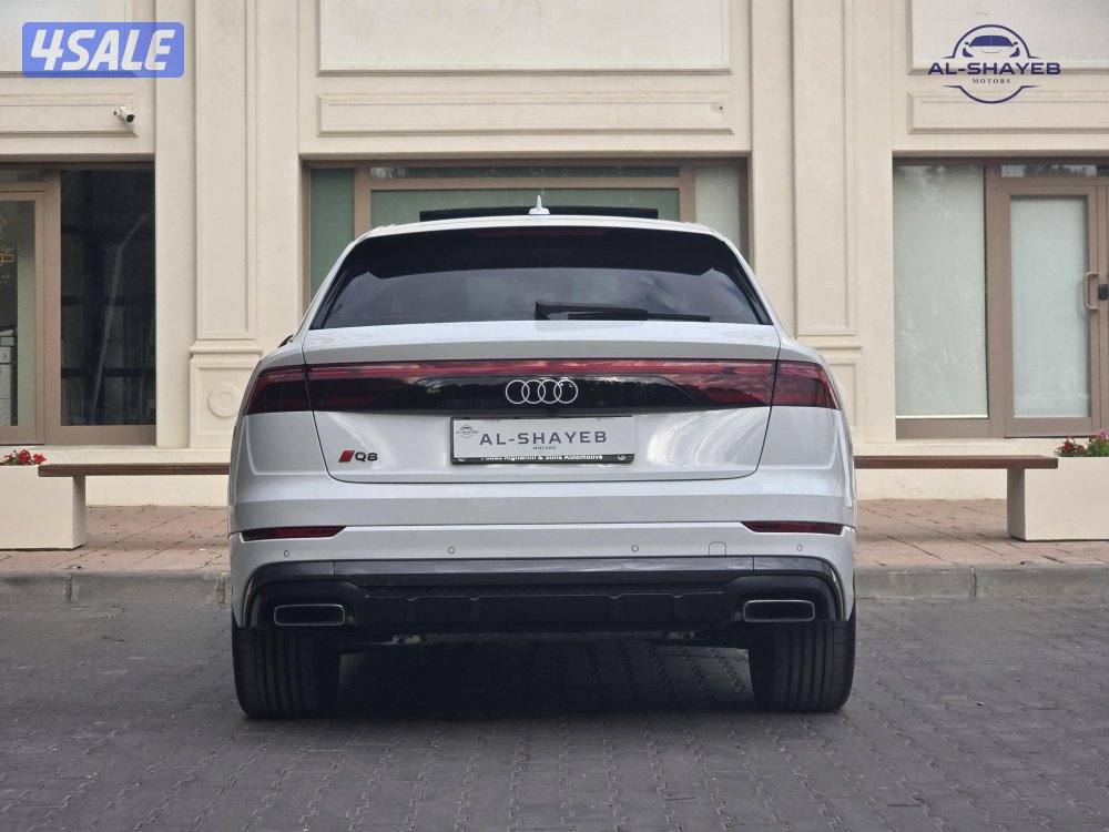 أودي Q8 2025 عداد 7000 شبه أصـفـار بحالة الوكالة5