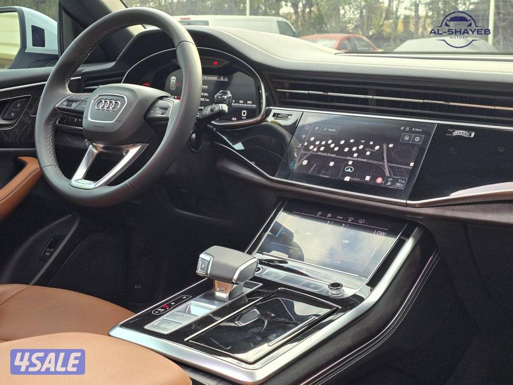أودي Q8 2025 عداد 7000 شبه أصـفـار بحالة الوكالة9