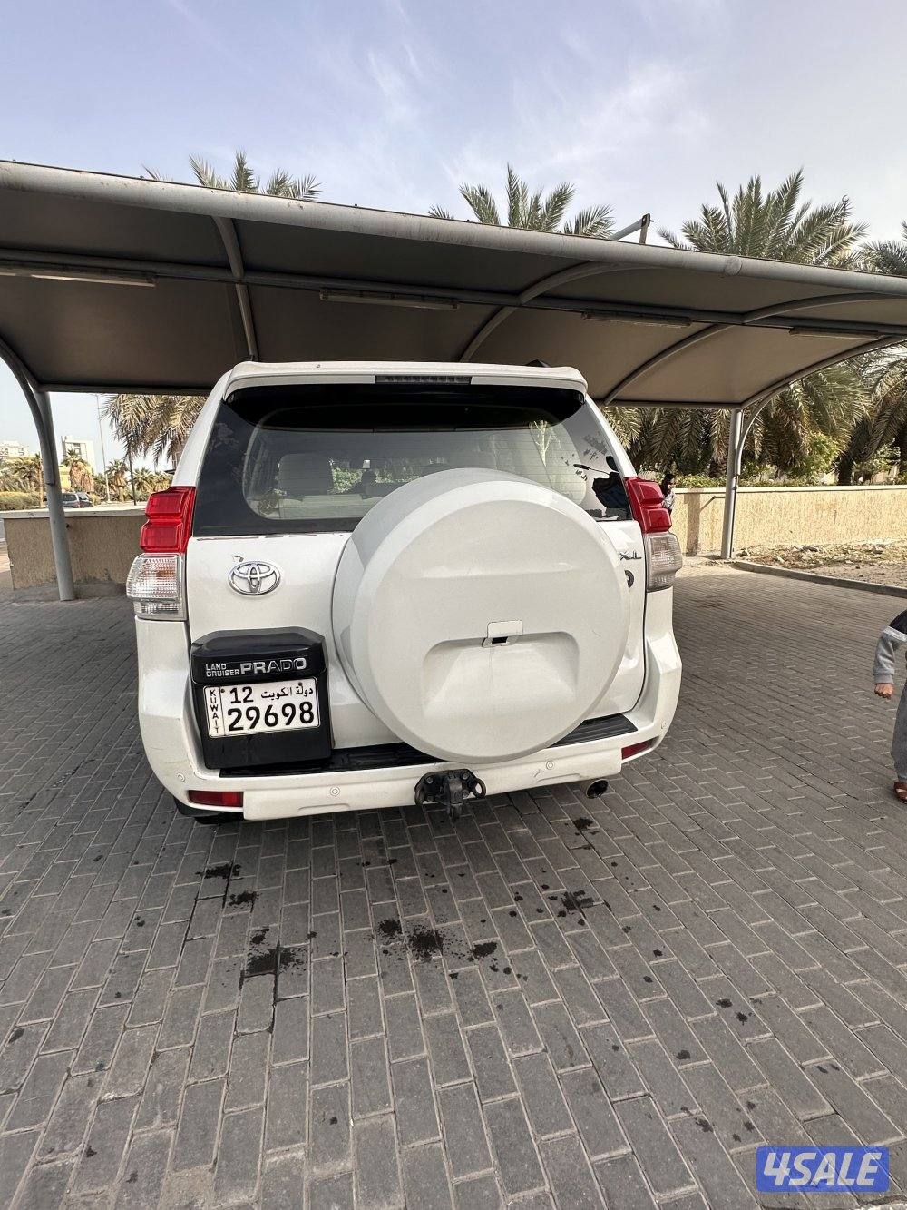 برادو 2012 شرط الفحص صبغ الوكالة عدا قطعة واحدة فقط تجميلي ماشيه 3544