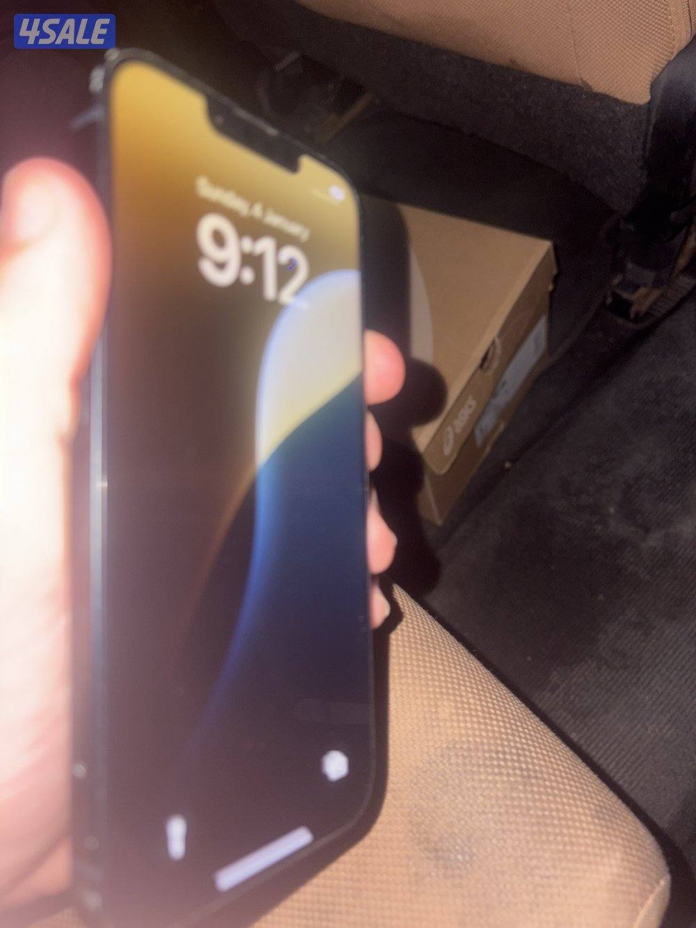 IPhone 14 | dark blue | 128 gigs | in good condition |6