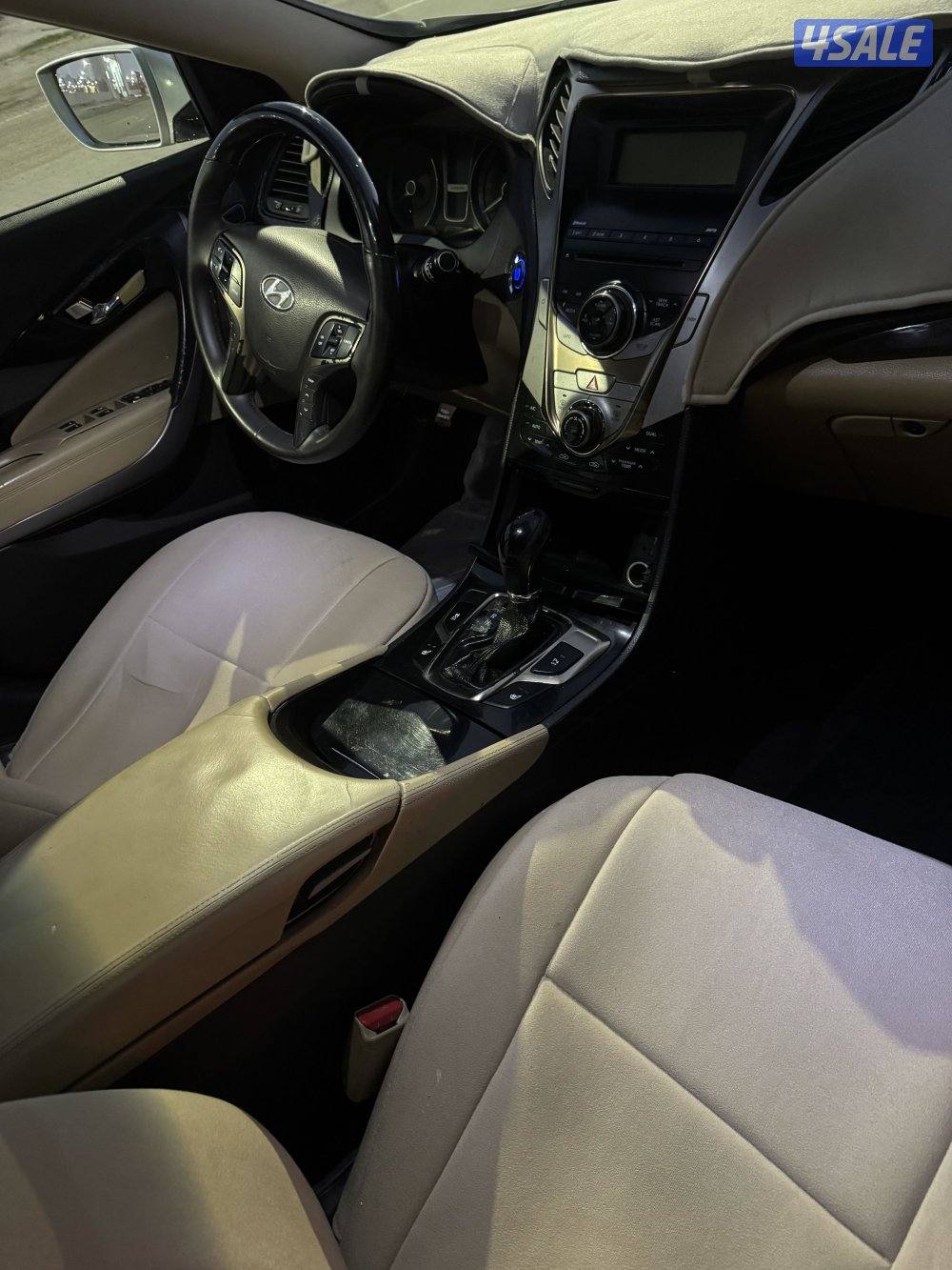 هيونداي أزيرا 20125